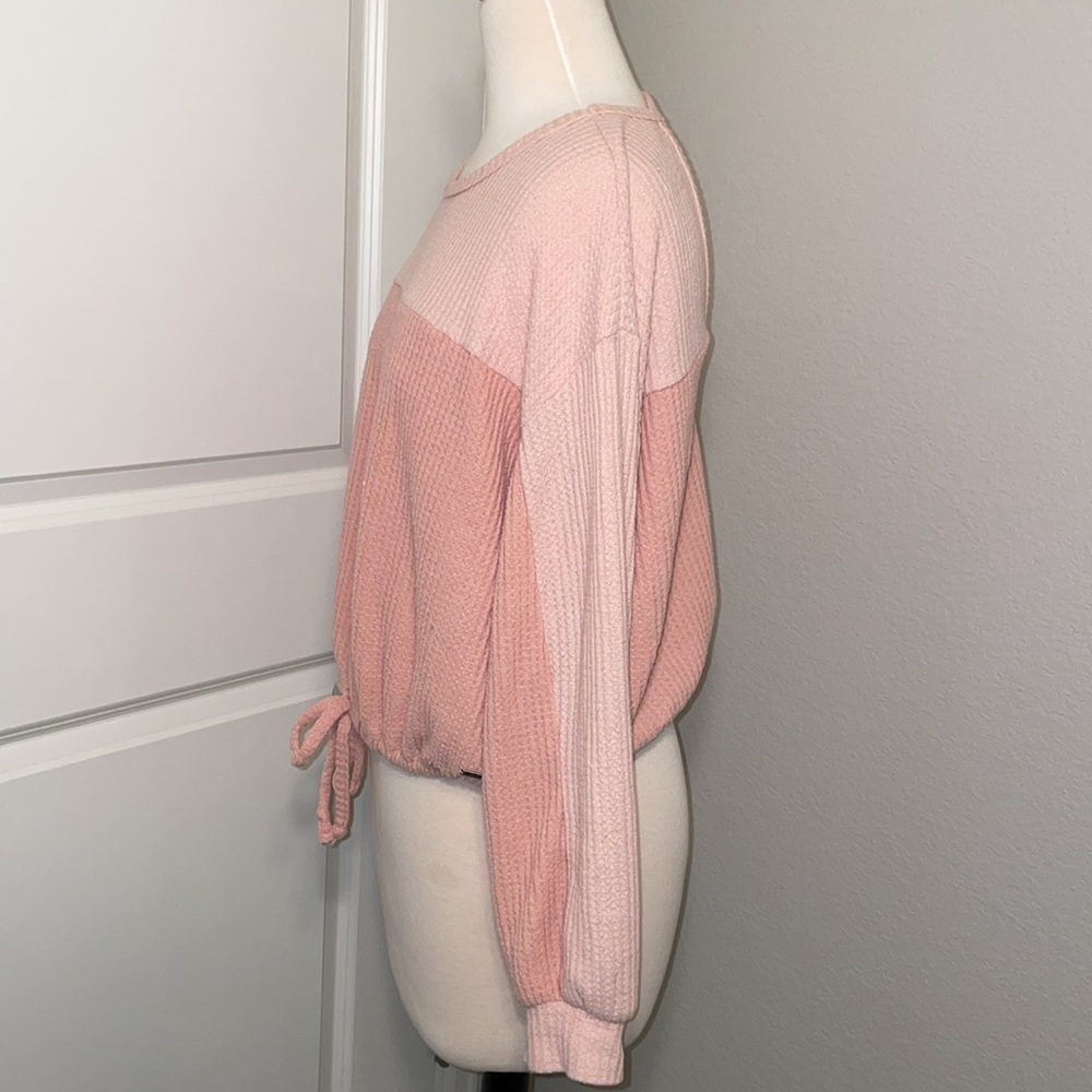HOLLISTER long sleeve Open Back Waffle Knit shirt top in women’s XS . - Picture 3 of 10